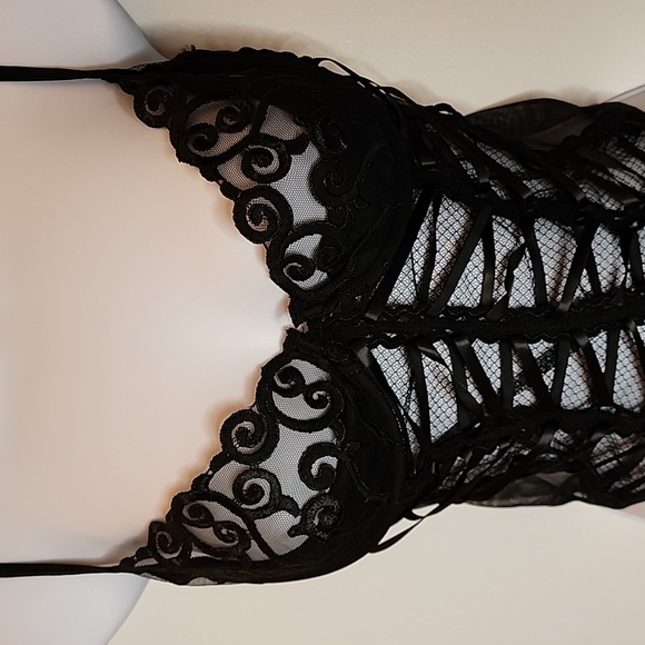 Frederick's of Hollywood Bustier, Lace, Black, Size 36 - Picture 4 of 7